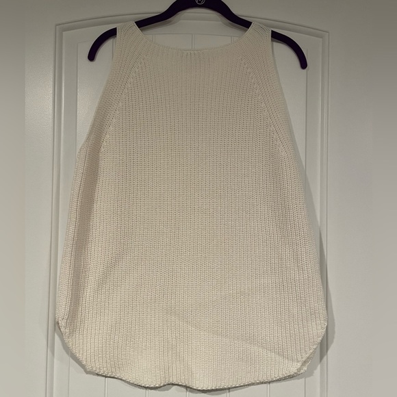 NWT The Loft Outlet sleeveless sweater Cream Size: Petite Large - Picture 2 of 6